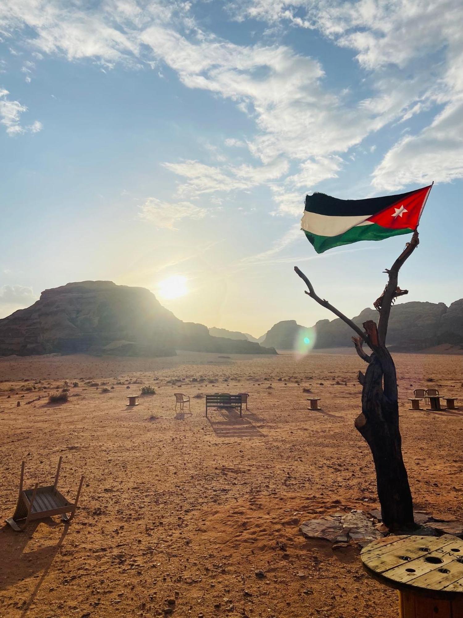 Wadi Rum Bedouin Heart Camp Dış mekan fotoğraf