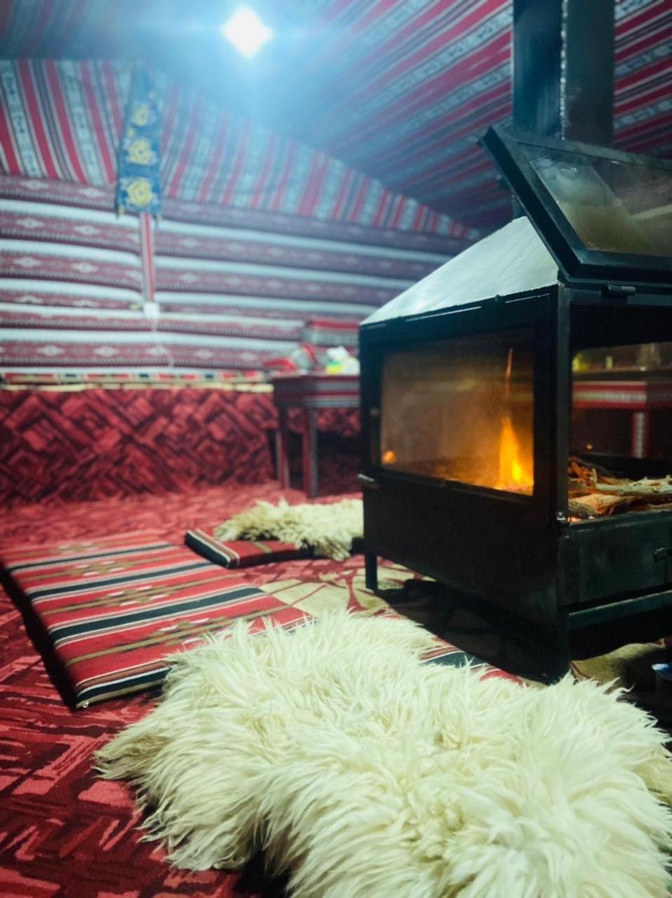 Wadi Rum Bedouin Heart Camp Dış mekan fotoğraf